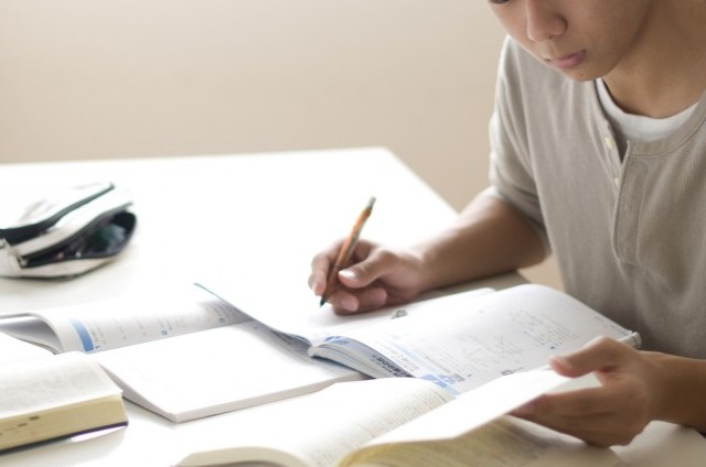 求人情報　資格取得支援制度